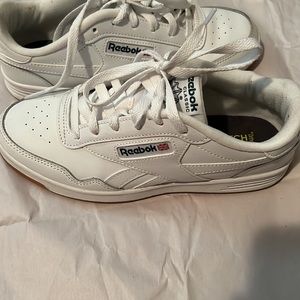 REEBOK CLUB MEMT SNEAKER